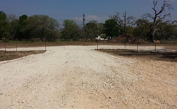 2nd image of 4774 N Us Highway 183