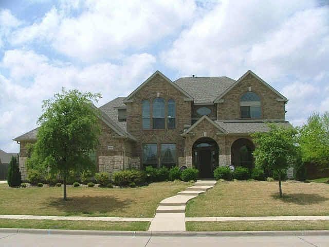1st image of 8105 Yellowstone Dr