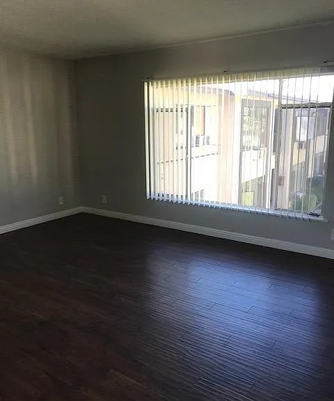 312 N San Antonio Ave #17 — Photo 8