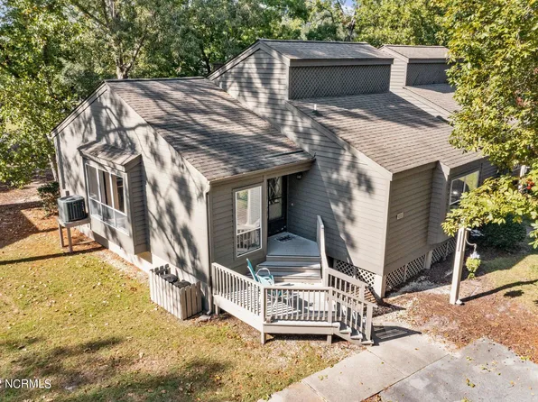 7801 Windward Drive, New Bern, NC 28560