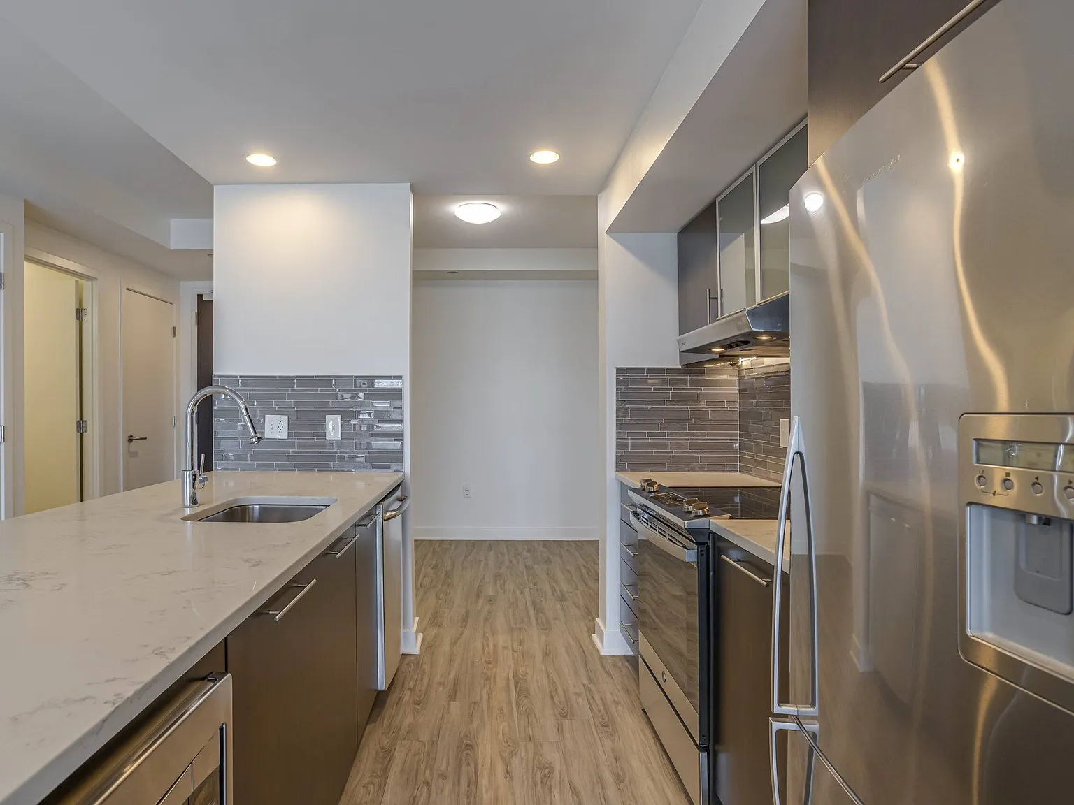 1330 Boylston — Photo 4