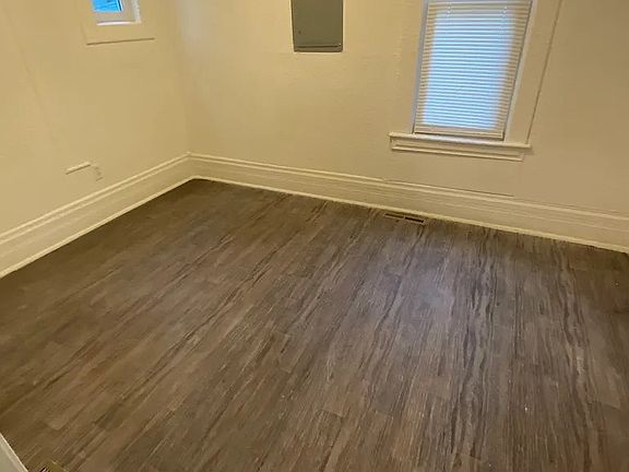 4th image of 2430 Rainier St