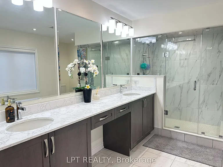 33 Fair Winds Ln — Photo 14