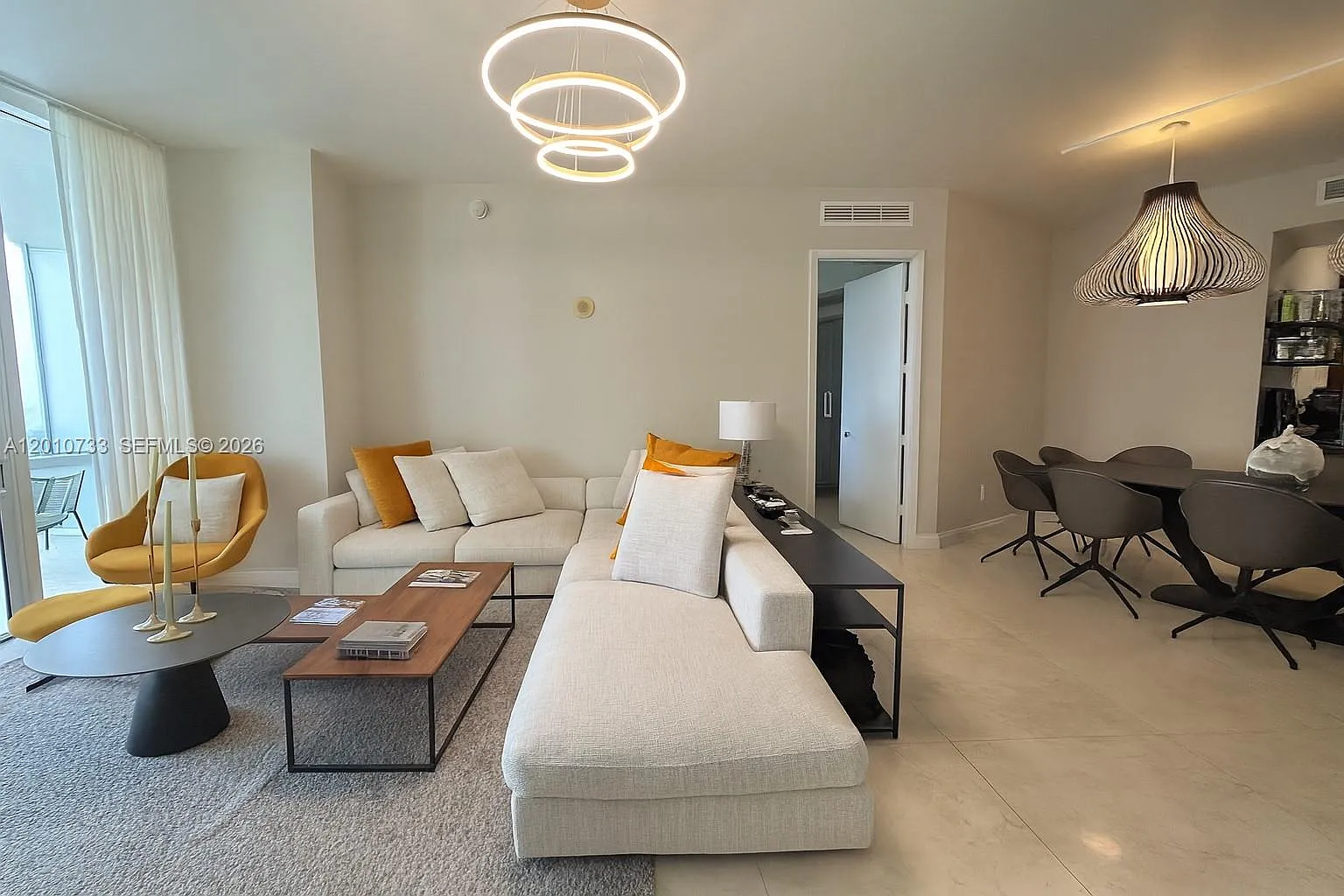 2 bed, 1962 sqft, $9,500 — Photo 4