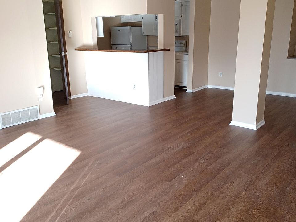 1521 NE Parvin Rd Kansas City, MO, 64116 Apartments for Rent Zillow