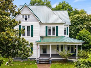 307 Prince St, Sevierville, TN 37862