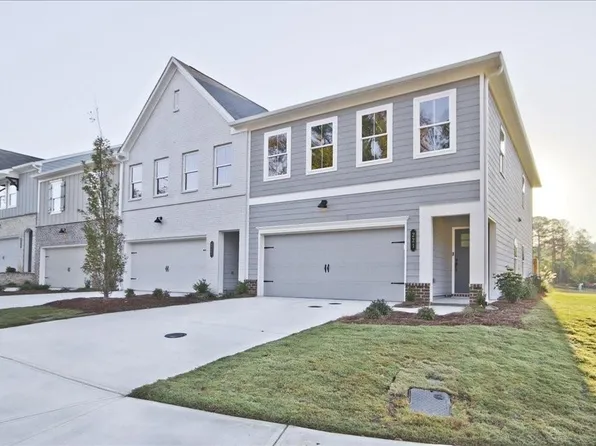 221 Admor Ln, Acworth, GA 30102