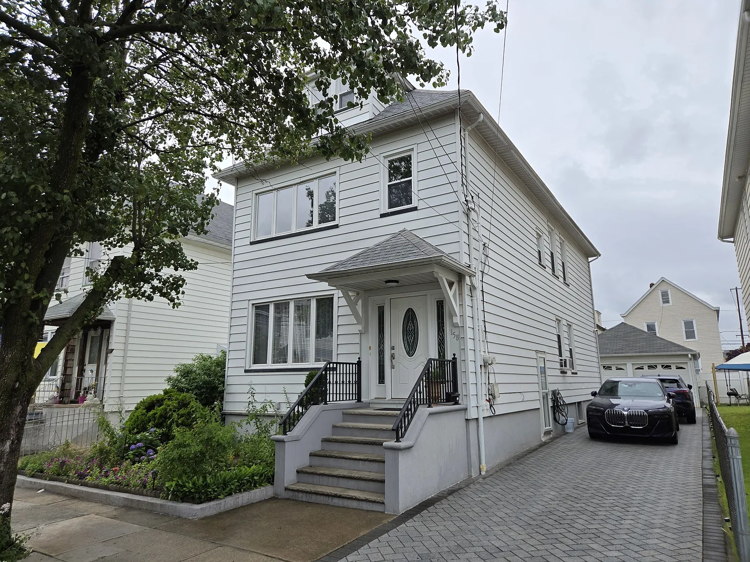 1 bed, $2,400 — Photo 1
