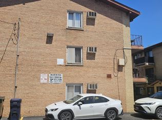 6059 W 64th Pl APT 3, Chicago, IL 60638