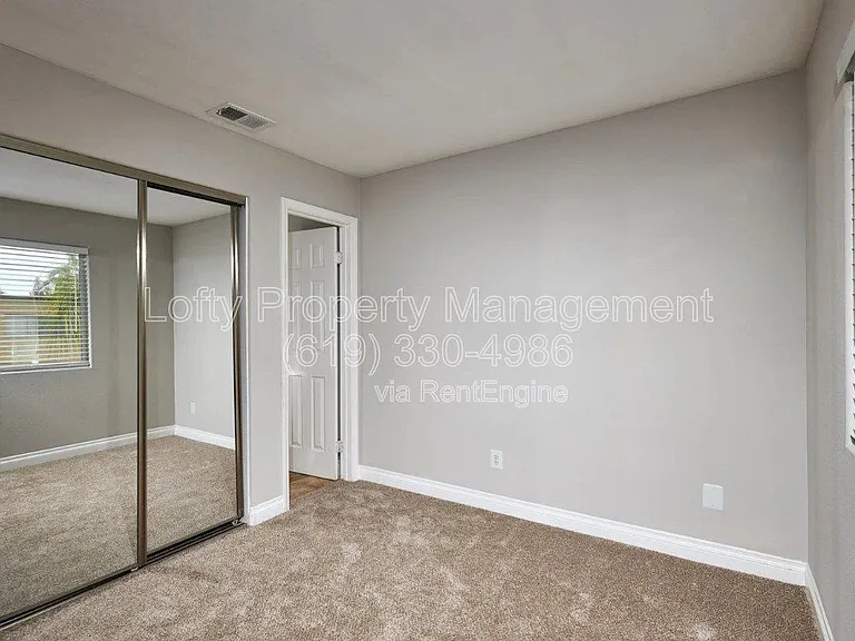 360 N 1st St — Photo 17