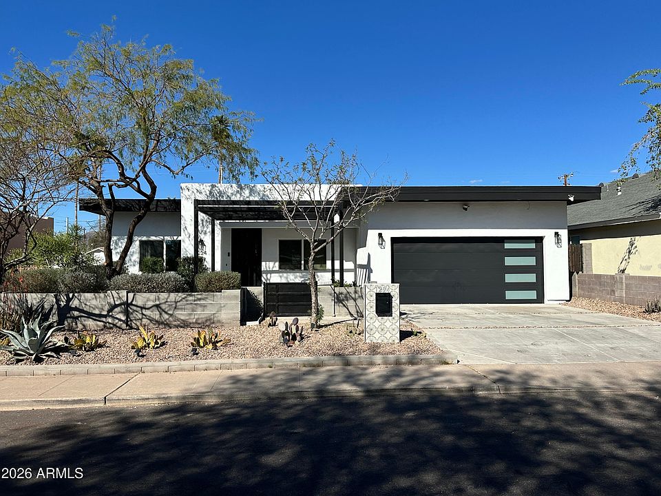 1st image of 1224 E HAYWARD Avenue