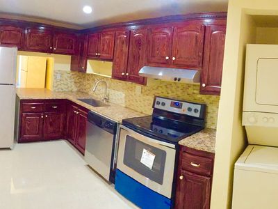 450 Commodore Dr APT 210, Plantation, FL, 33325
