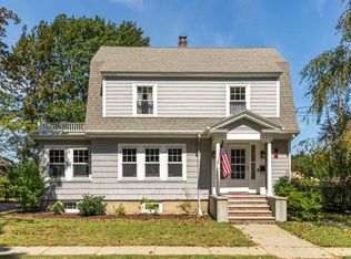 10 Henry Ave, Woburn, MA 01801