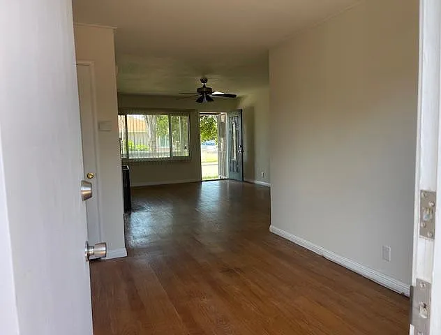 Gribben Ave — Photo 4