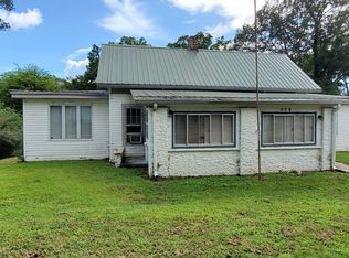 228 Peachtree St, Cedartown, GA 30125