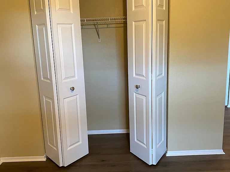 Guest bedroom closet