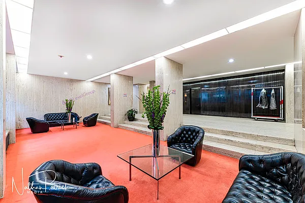 Rented by Level Group | media 20