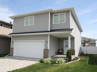 3576 47th Ave S, Fargo, ND 58104