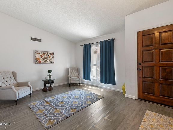 4th image of 6718 S CARNEY Avenue