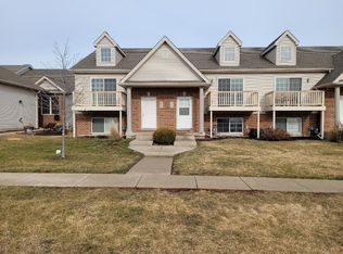 277 Par Five Dr, Dekalb, IL 60115