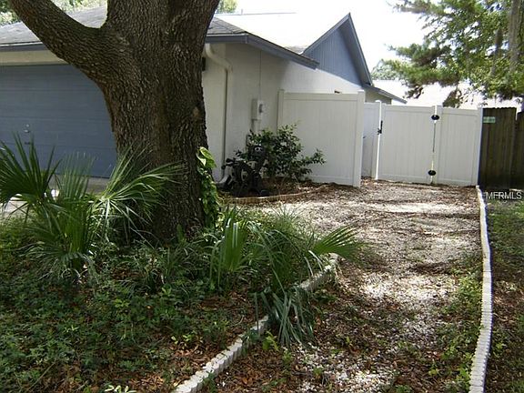 2nd image of 14907 Salamander Pl