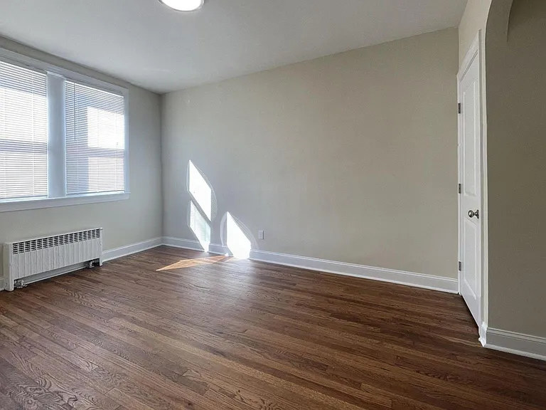 5156 D St #2 — Photo 7