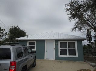 348 13th Pl SW, Vero Beach, FL 32962