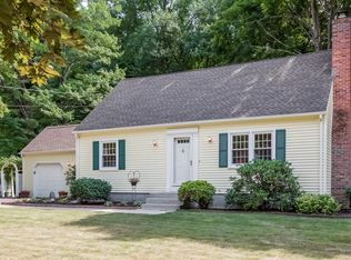 136 Franklin Rd, Longmeadow, MA 01106