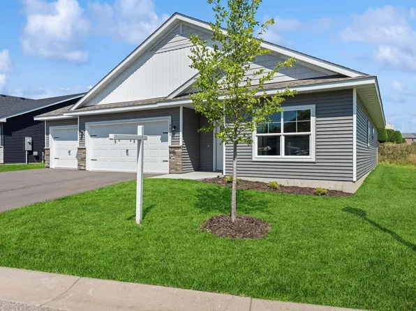 4834 Education Dr N, Hugo, MN 55038