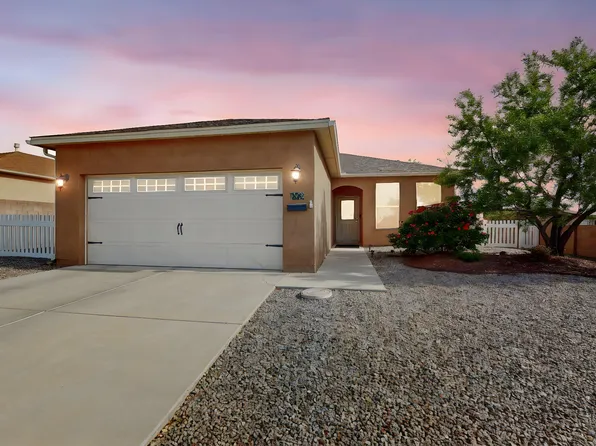 328 Sunrise Bluffs Dr, Belen, NM 87002