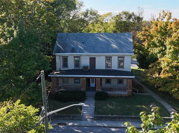 823 N Maple St, Bloomington, IN 47404