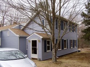 513 Pendleton Hill Rd, North Stonington, CT 06359