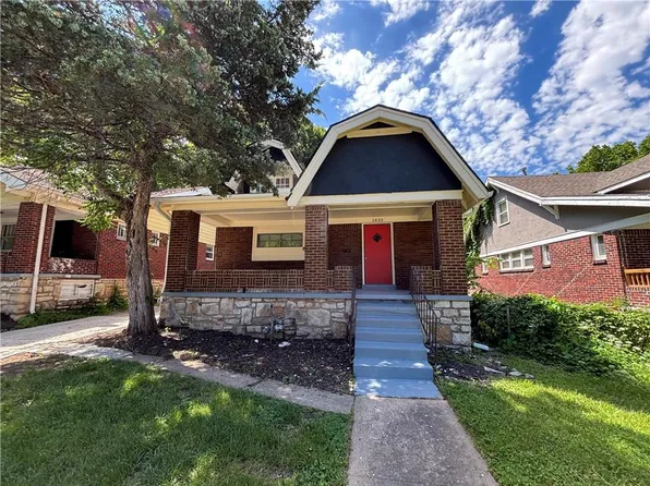1835 E 68th Ter, Kansas City, MO 64132