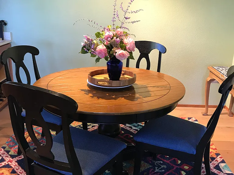 Dining at one end of kitchen