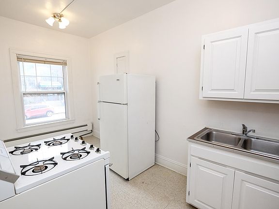 5th image of 622 Grand Ave APT 308