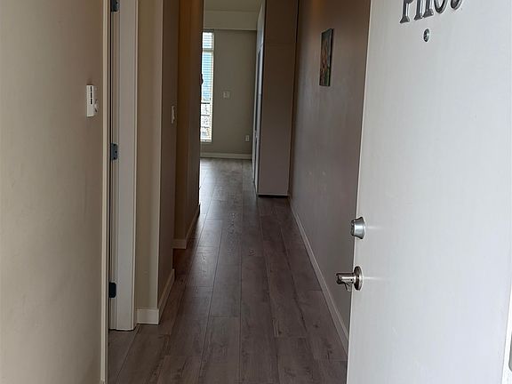 4th image of 5288 Grimmer St #Penthouse 09