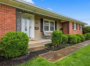 100 Evergreen Dr, Lawrenceburg, KY 40342