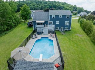 36 Bay View Dr, Saint Albans, VT 05478