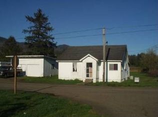 7515 Vaughn Rd, Tillamook, OR 97141