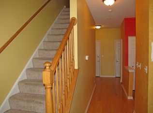 920 Genesee Ct, Naperville, IL 60563