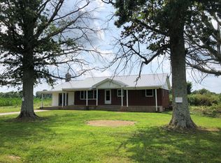 157 J S Wilson Rd, Russell Springs, KY 42642