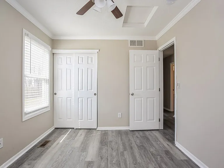 5525 Boucher Dr — Photo 14