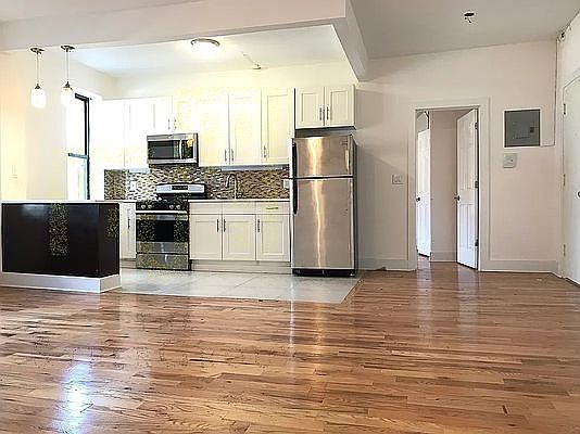2nd image of 60 Clarkson Ave #2B