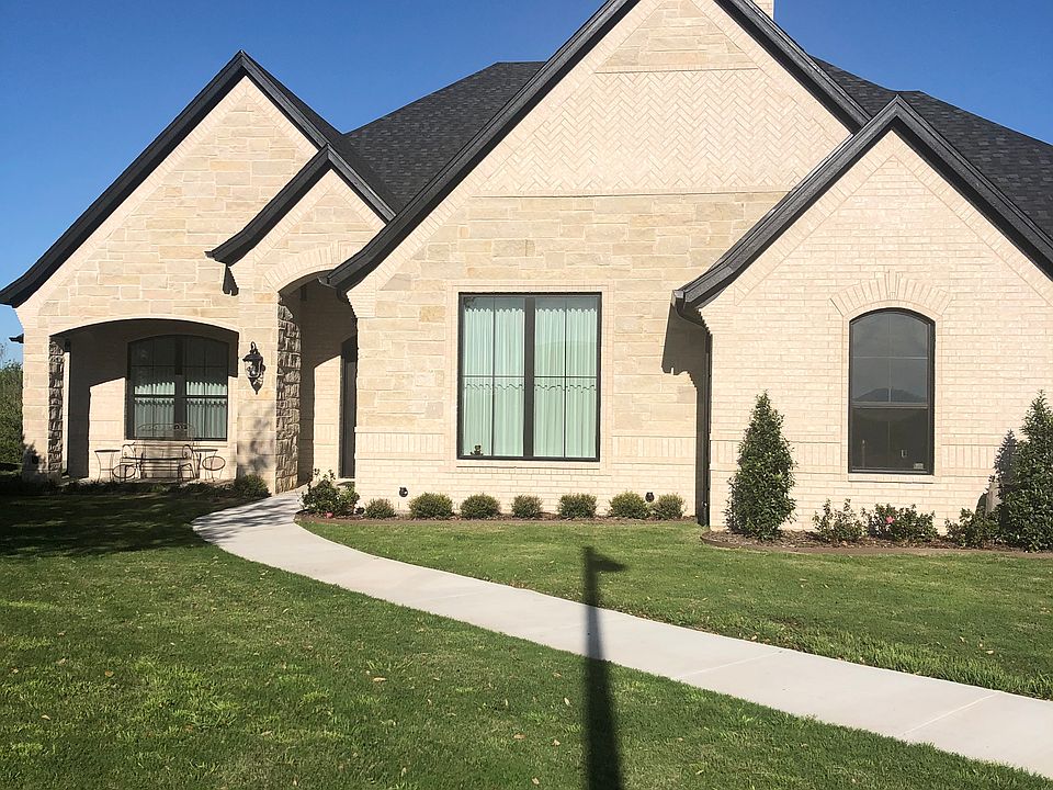 1st image of 8201 Indian Hills Ct