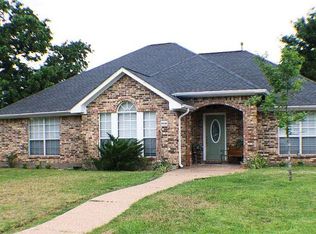 4616 Kensington Rd, Bryan, TX 77802