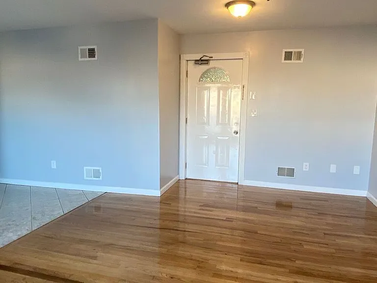 812 - OM-812 New York Avenue LLC — Photo 27