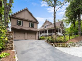 592 Whiteside Mountain Road, Highlands, NC 28741