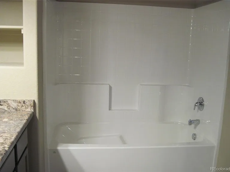 7724 Sand Lake Hts — Photo 23