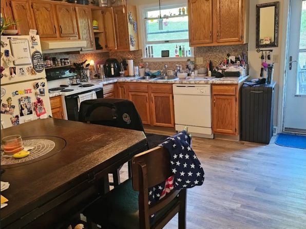 119 Hopewell Dr, Altoona, PA 16602