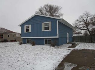 213 S Main Ave, Brandon, SD 57005